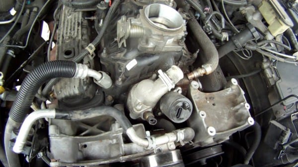 1999 Chevy Tahoe Upper Lower Intake Engine Break Down Pt 2 1999 Chevy Tahoe Upper Lower Intake Engine Break Down Pt 2