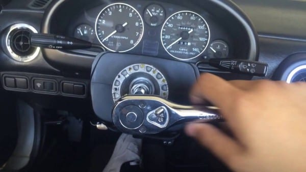 Fixing My Horn Wiring, How To Wire Your Horn On A Miata Fixing My Horn Wiring, How To Wire Your Horn On A Miata