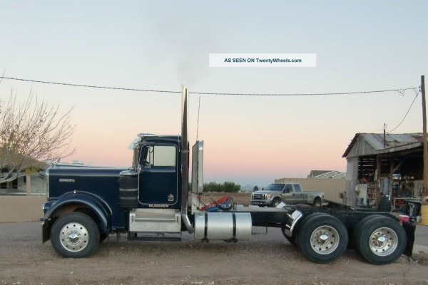 1979 Kenworth W900
