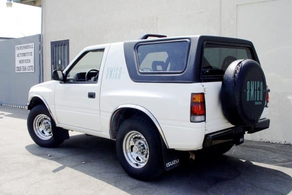 Rally Tops Quality Hardtop For Isuzu Amigo & Rodeo Sport Rally Tops Quality Hardtop For Isuzu Amigo & Rodeo Sport
