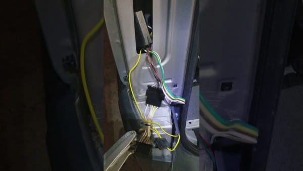 2016 Mercedes Sprinter Van Trailer Wiring And Recon 26415 Tailgate 2016 Mercedes Sprinter Van Trailer Wiring And Recon 26415 Tailgate