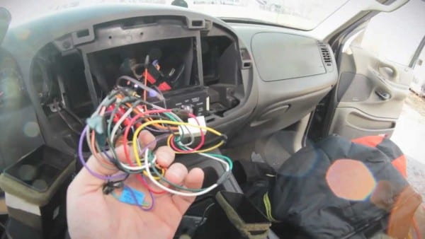 1999 Ford Expedtion Sound System Tear Out Pt 1 (tearing My System 1999 Ford Expedtion Sound System Tear Out Pt 1 (tearing My System