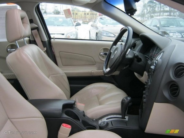 2004 Grand Prix Interiornull