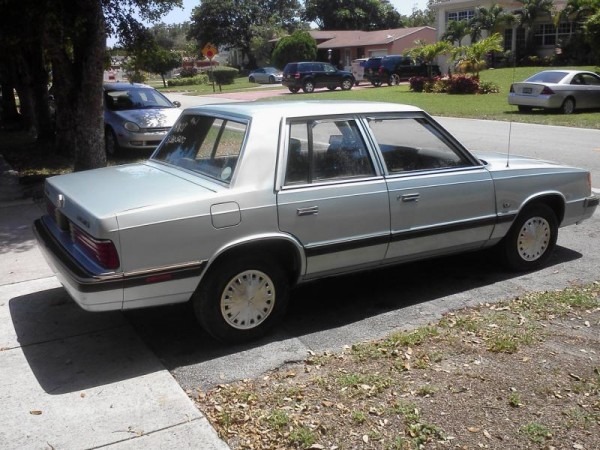 1988 Plymouth Reliant