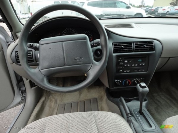 2001 Chevrolet Cavalier Ls Sedan Medium Gray Dashboard Photo 2001 Chevrolet Cavalier Ls Sedan Medium Gray Dashboard Photo