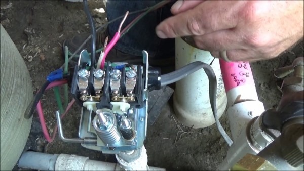 Replacing A Well Pump Pressure Switch (burnt Contact Points) | Car