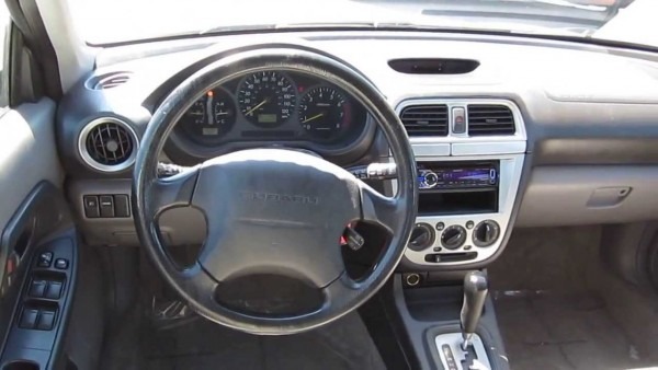 2002 Subaru Impreza, White 2002 Subaru Impreza, White