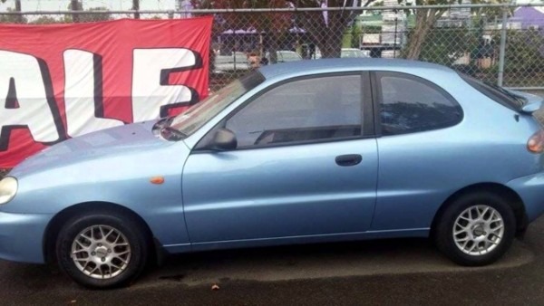 2003 Daewoo Lanos Se Light Blue 4 Speed Automatic Hatchback 2003 Daewoo Lanos Se Light Blue 4 Speed Automatic Hatchback