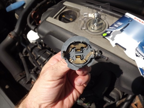 Vw Jetta Headlight Bulb Replacement Vw Jetta Headlight Bulb Replacement