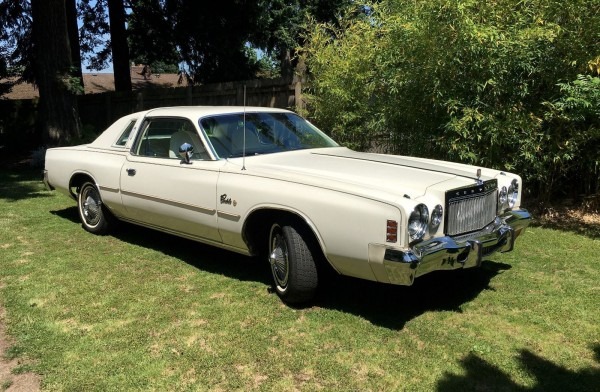 More Corinthian Leather 1977 Chrysler Cordoba More Corinthian Leather 1977 Chrysler Cordoba