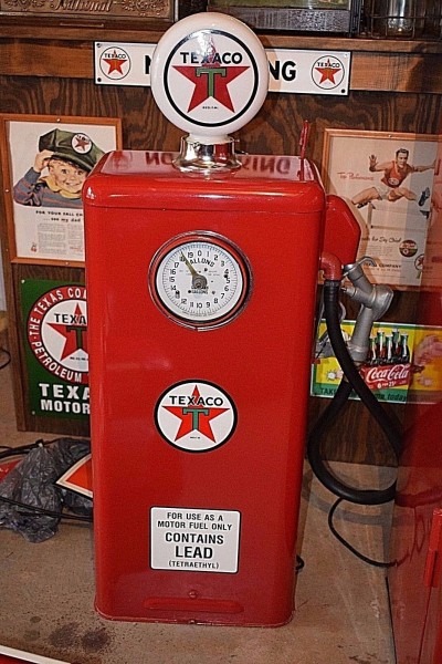 Restored Vintage Tokheim Model 40 Short Power Gas Pump W Lighted | Car