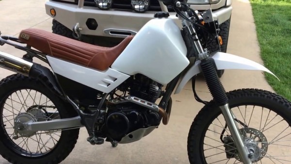 2004 Yamaha Xt225