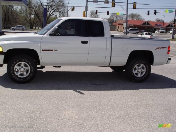 1998 Bright White Dodge Ram 1500 Sport Extended Cab 4x4 7798174 1998 Bright White Dodge Ram 1500 Sport Extended Cab 4x4 7798174