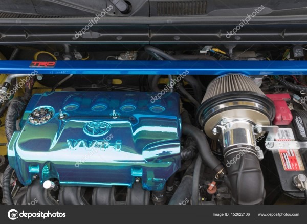 Scion Xb Engine 2005 On Display â Stock Editorial Photo Scion Xb Engine 2005 On Display â Stock Editorial Photo
