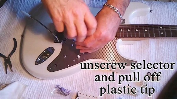 How To Easy Change A Strat Fender Pickguard, And Replace Pickup How To Easy Change A Strat Fender Pickguard, And Replace Pickup