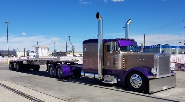 Kyle Simon's 2005 Peterbilt 379 Kyle Simon's 2005 Peterbilt 379