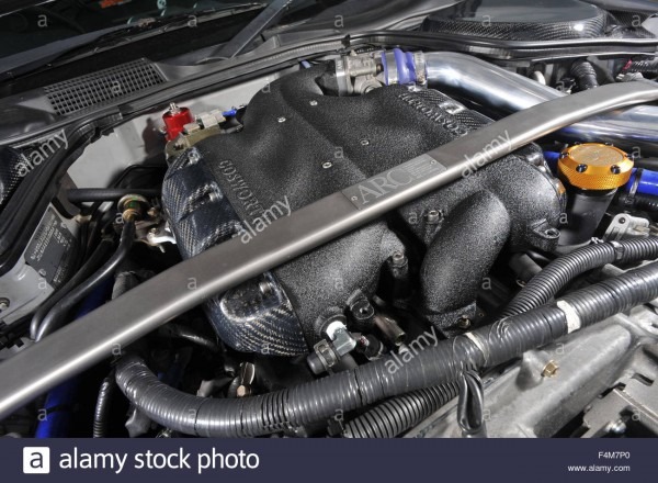 Sports Car Engine Bay, Nissan 350z (tuned Car Stock Photo Sports Car Engine Bay, Nissan 350z (tuned Car Stock Photo