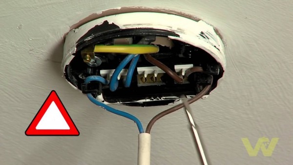 How To Wire A Ceiling Light With 4 Wires