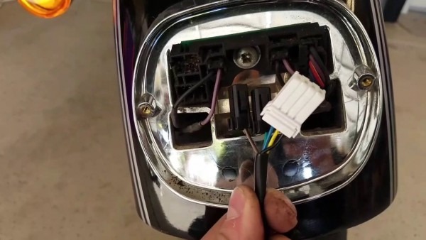 Moon's Low Profile Brake Light 2006 Sportster Xl1200c Install Moon's Low Profile Brake Light 2006 Sportster Xl1200c Install