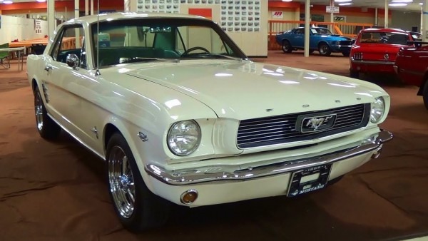 Awesome Sounding 1966 Ford Mustang 289 V8 Solid Lifter Cam 4 Awesome Sounding 1966 Ford Mustang 289 V8 Solid Lifter Cam 4