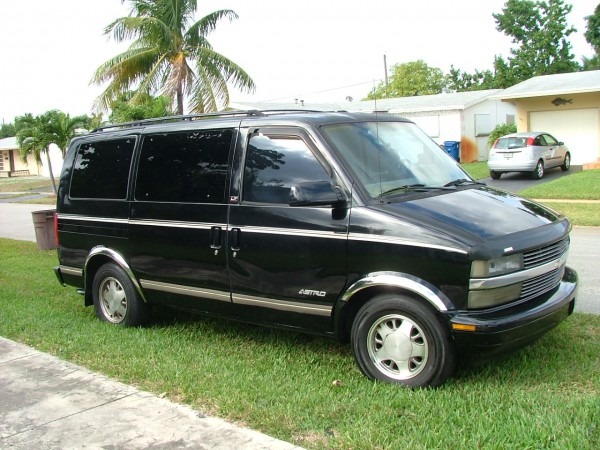 Chevrolet Astro Van 2685606 Chevrolet Astro Van 2685606