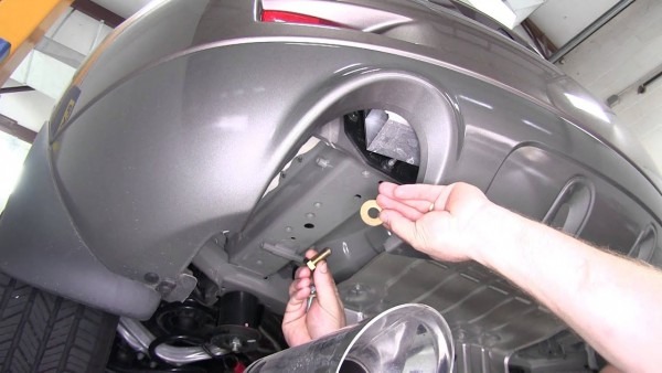 Installation Of A Trailer Hitch On A 2014 Nissan Murano Installation Of A Trailer Hitch On A 2014 Nissan Murano