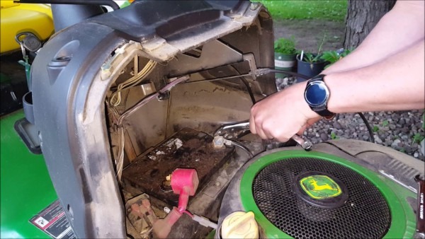 Riding Lawn Mower Wont Start (try This Before Buying A New Riding Lawn Mower Wont Start (try This Before Buying A New