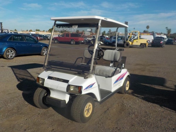 Lot 1998 Club Car Electric Golf Cart Lot 1998 Club Car Electric Golf Cart