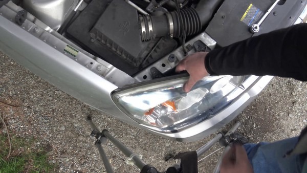 2004 Chevy Malibu Low Beam Headlight Replacment 2004 Chevy Malibu Low Beam Headlight Replacment