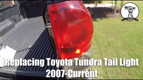 Toyota Tundra Tail Light Replacement 2007 Toyota Tundra Tail Light Replacement 2007