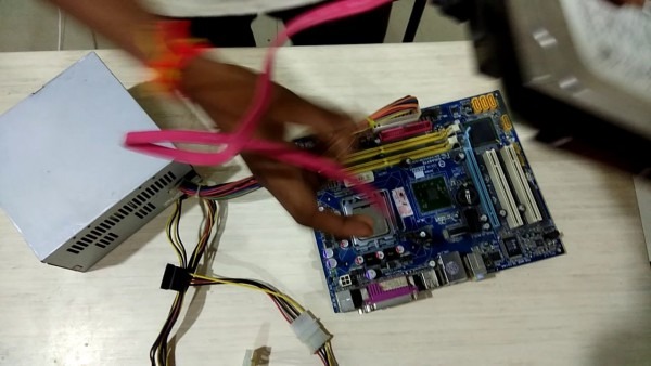 How To Connect Smps & Hard Disk To Motherboard How To Connect Smps & Hard Disk To Motherboard