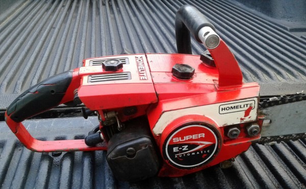 Vintage Chainsaw Super E Vintage Chainsaw Super E